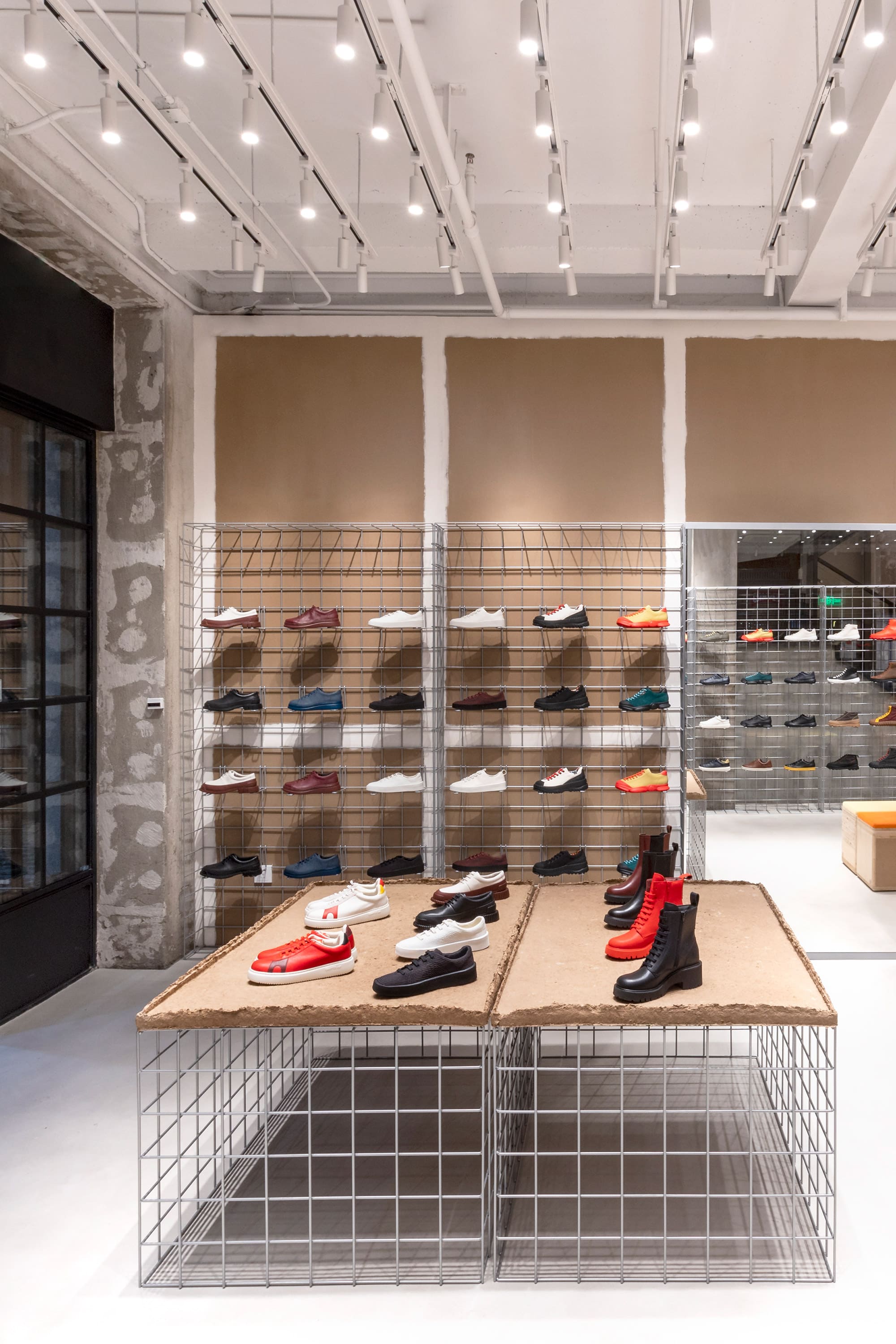 CamperLab Stores Camper France